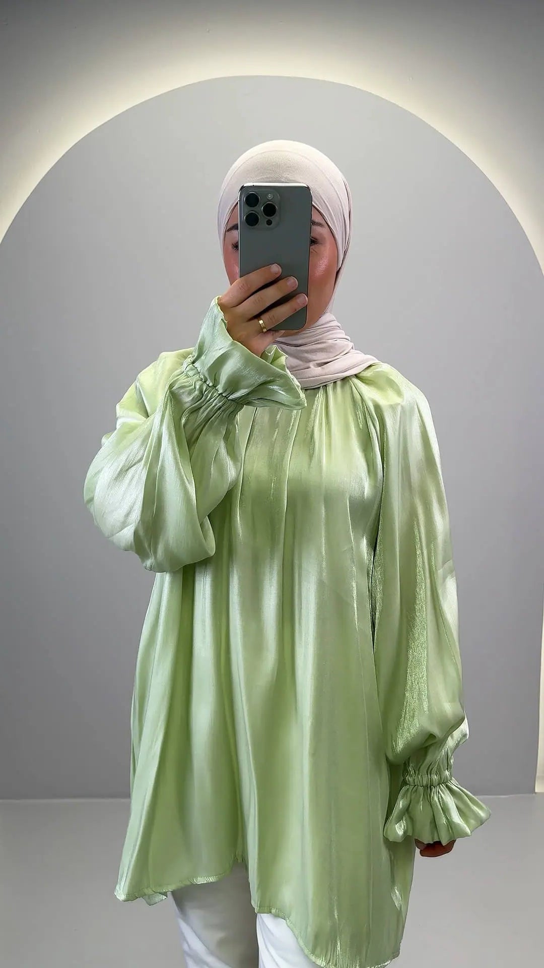 Top Alara