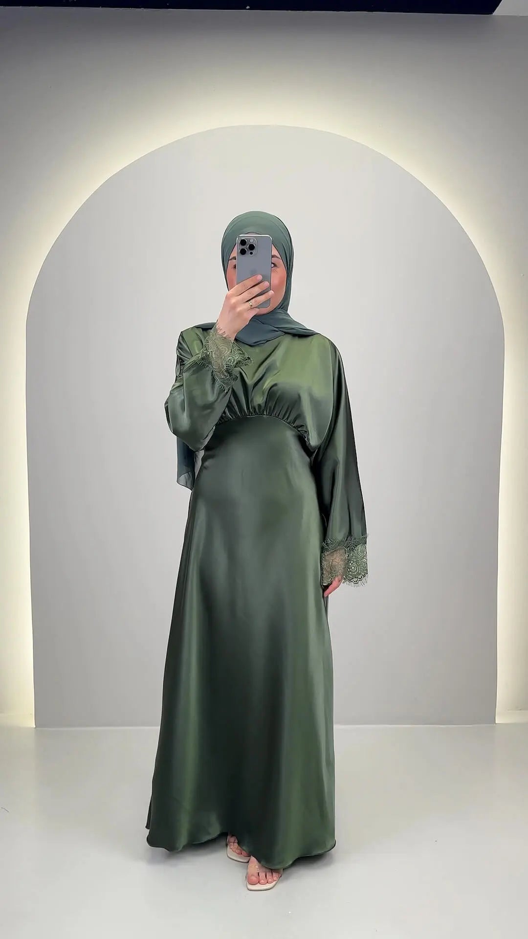Elisa Abito da sera
