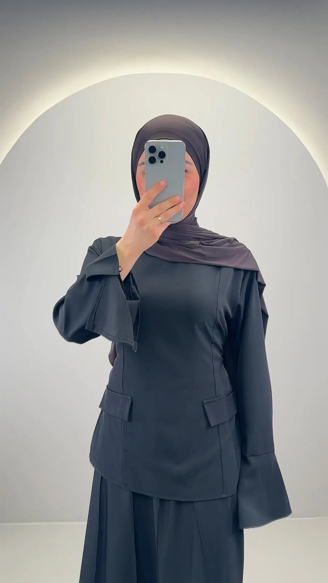 Asnar Outfit