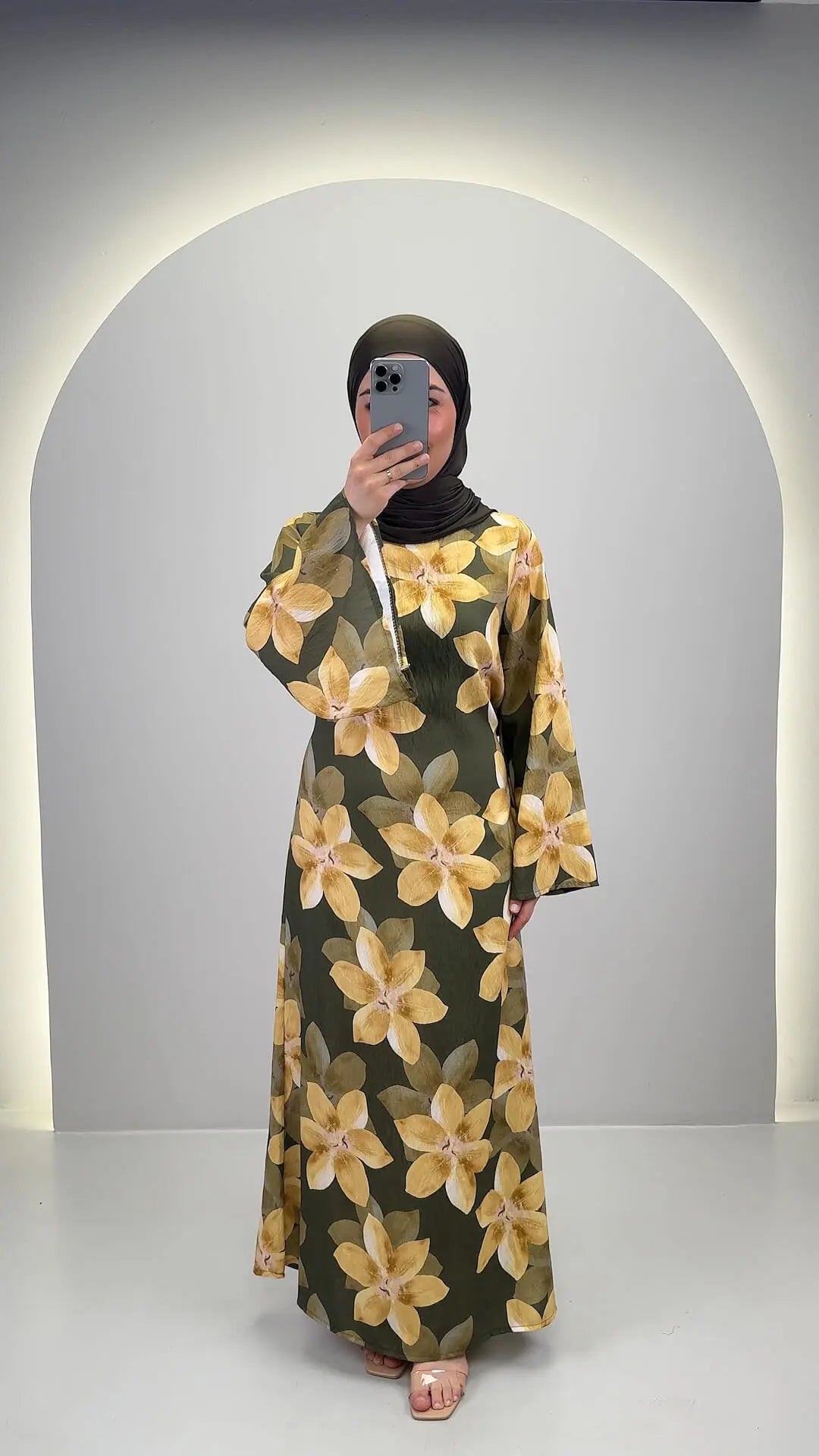 Abaya Fino