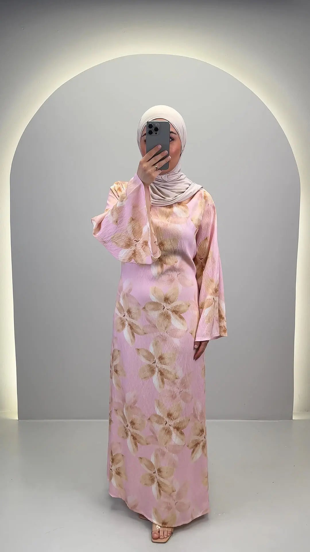 Abaya Fino
