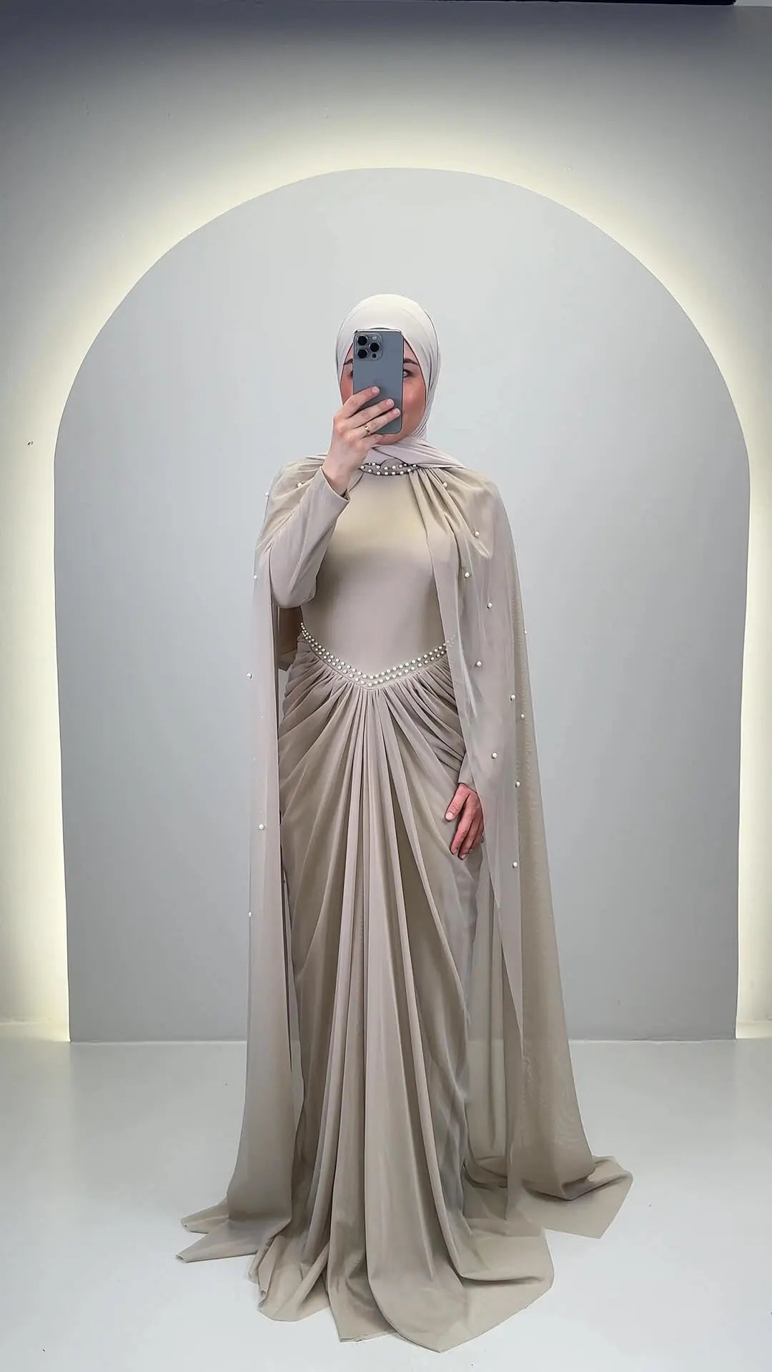 Abito da sera Tiya Beige