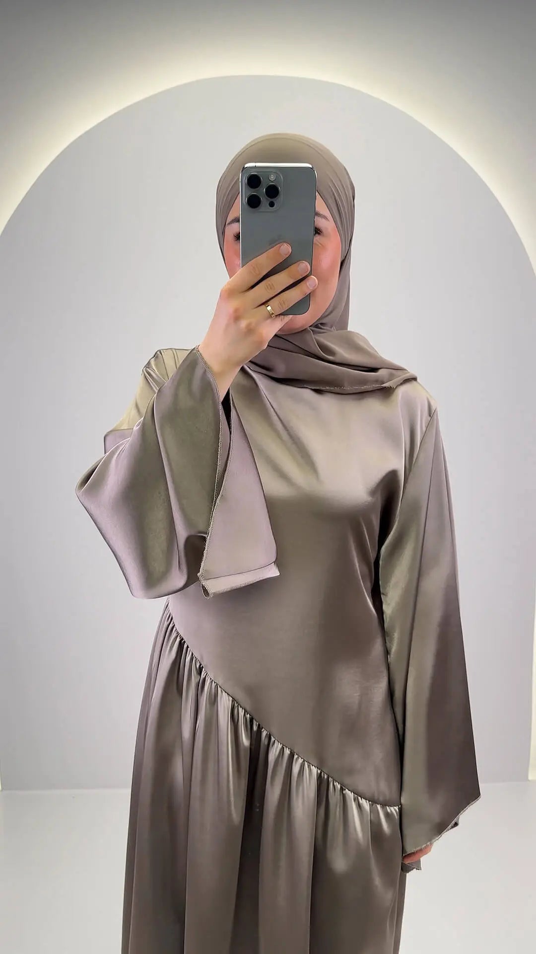 Meslia Abito da sera Taupe