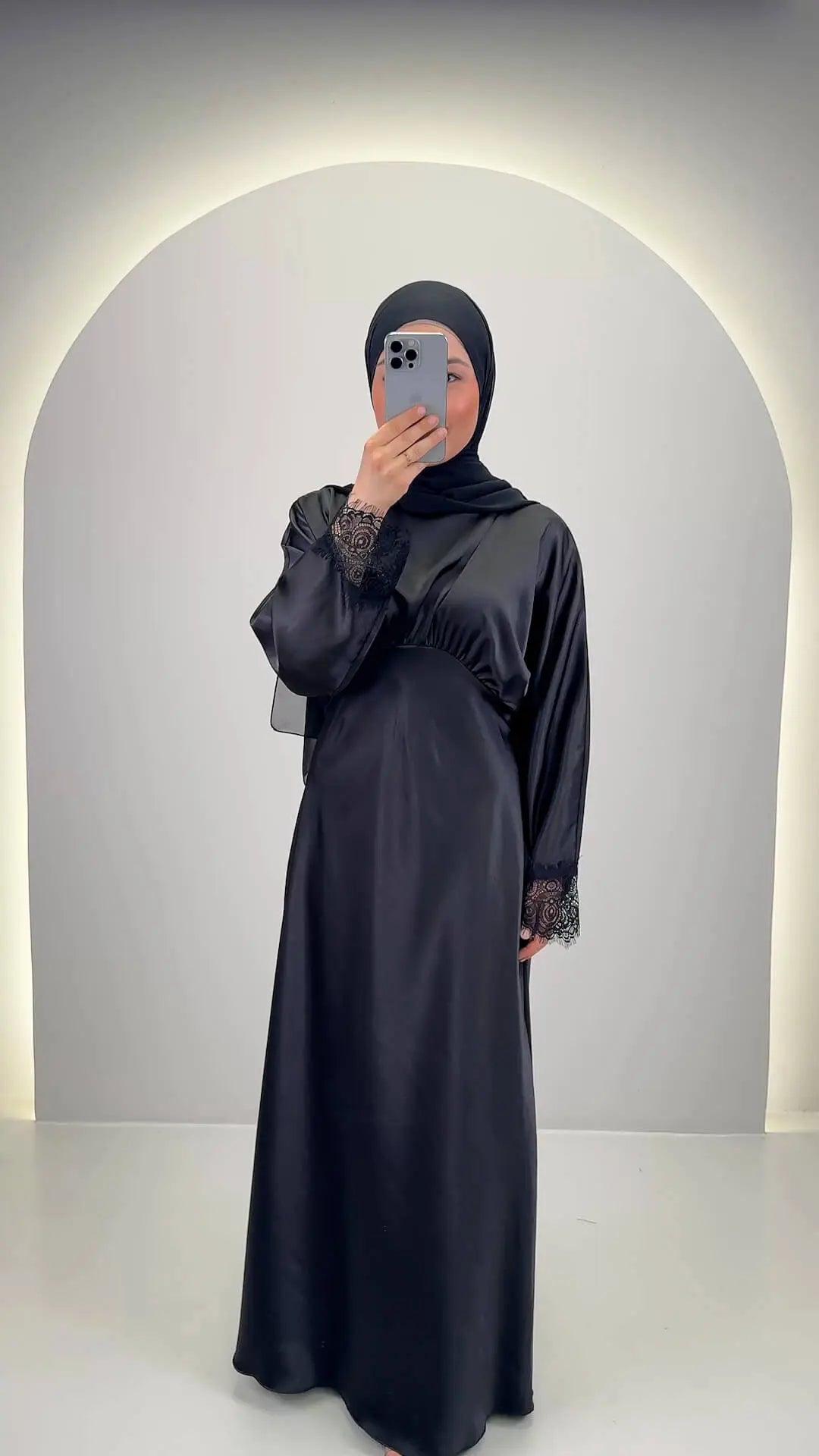 Elisa Abito da sera